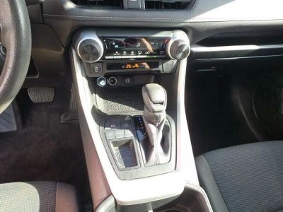 2023 Toyota RAV4 — photo 18 view