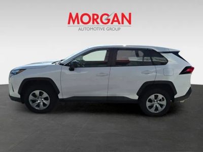 2023 Toyota RAV4 — photo 7 view