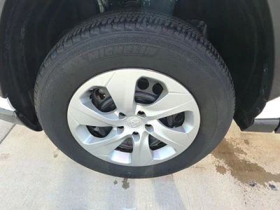 2023 Toyota RAV4 — photo 10 view