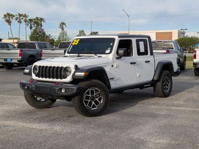2025 Jeep Gladiator - Photo 37