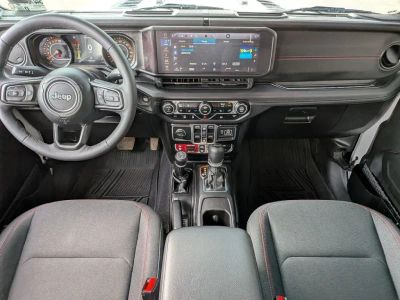 2025 Jeep Gladiator - Photo 55