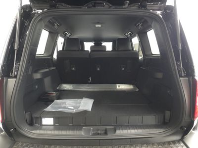 2026 Toyota Land Cruiser - Photo 12