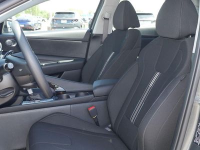 2026 Hyundai Elantra Hybrid - Photo 33