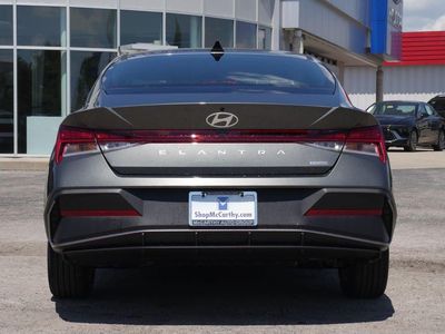 2026 Hyundai Elantra Hybrid - Photo 19