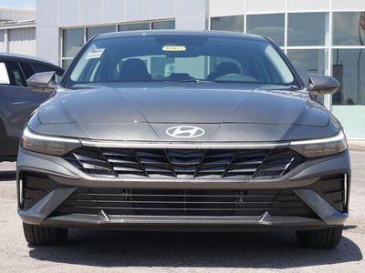 2026 Hyundai Elantra Hybrid - Photo 5