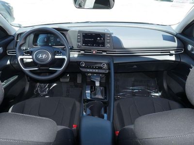 2026 Hyundai Elantra Hybrid - Photo 8
