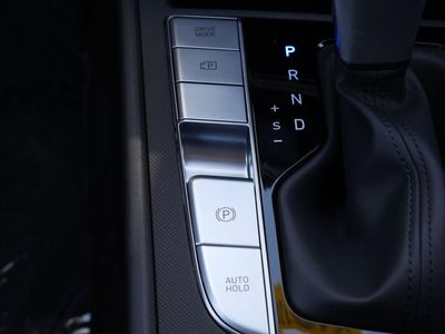 2026 Hyundai Elantra Hybrid - Photo 12