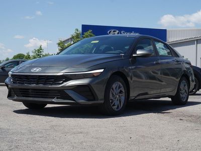 2026 Hyundai Elantra Hybrid - Photo 6