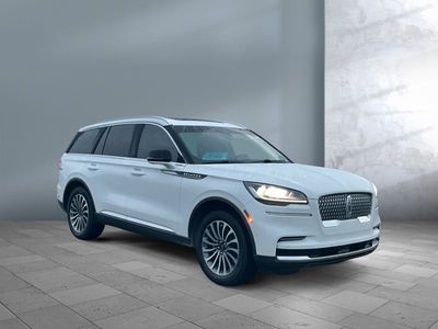 2023 Lincoln Aviator — front three-quarter view