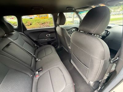 2016 Kia Soul - Photo 36
