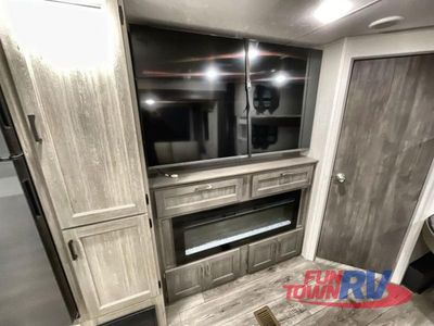 2026 Coachmen RV Catalina Legacy Edition - Photo 22