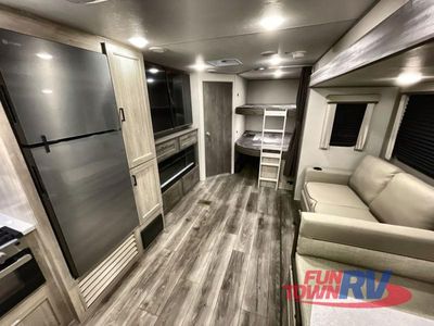 2026 Coachmen RV Catalina Legacy Edition - Photo 16
