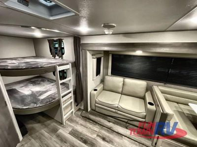 2026 Coachmen RV Catalina Legacy Edition - Photo 18