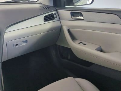 2018 Hyundai Sonata — photo 18 view