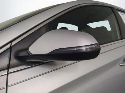 2018 Hyundai Sonata — photo 12 view