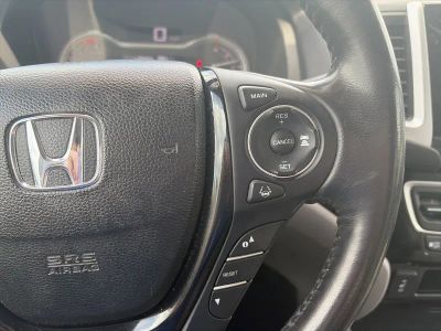 2019 Honda Ridgeline — photo 16 view