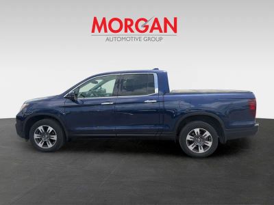 2019 Honda Ridgeline — interior view