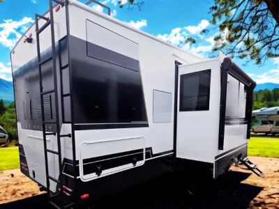 2026 Brinkley RV Model Z - Photo 2
