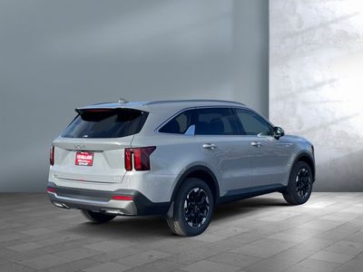 2026 Kia Sorento - Photo 6