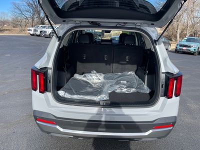 2026 Kia Sorento - Photo 17