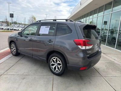 2023 Subaru Forester - Photo 4