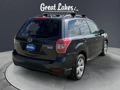 2014 Subaru Forester — detail view