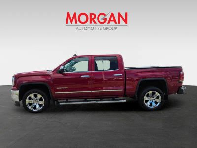2018 GMC Sierra 1500 — engine compartment view