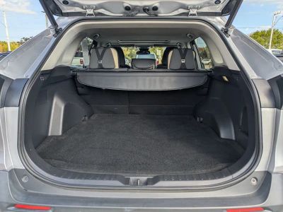 2022 Toyota RAV4 — photo 15 view