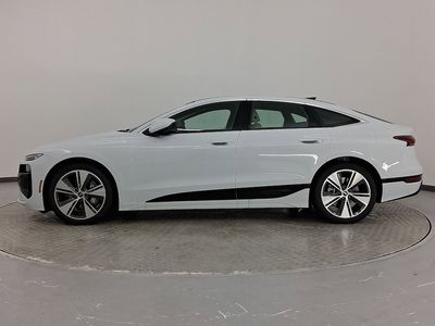 2025 Audi A6 Sportback e-tron Sedan - Photo 2