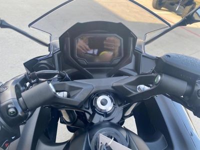 2026 Kawasaki Ninja 650 - Photo 12