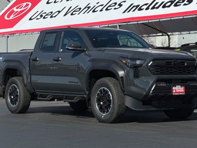 2026 Toyota Tacoma i-FORCE MAX — photo 9 view