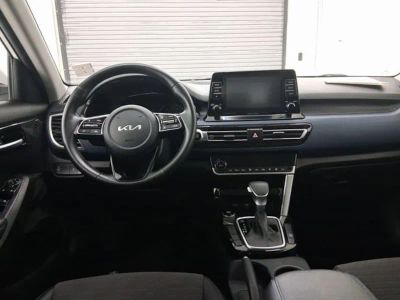 2023 Kia Seltos SUV - Photo 4