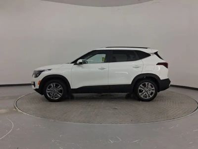 2023 Kia Seltos SUV - Photo 2