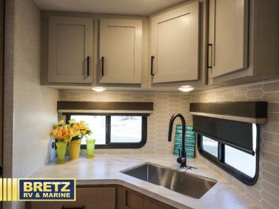 2026 Ember RV E-Series - Photo 18