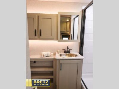 2026 Ember RV E-Series - Photo 21