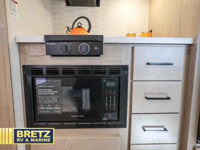 2026 Ember RV E-Series - Photo 17