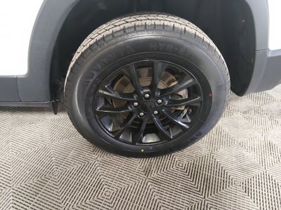 2023 Jeep Cherokee - Photo 10