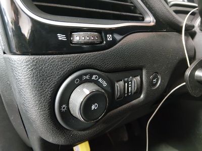 2023 Jeep Cherokee - Photo 13