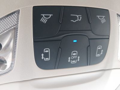 2022 Chrysler Voyager - Photo 19