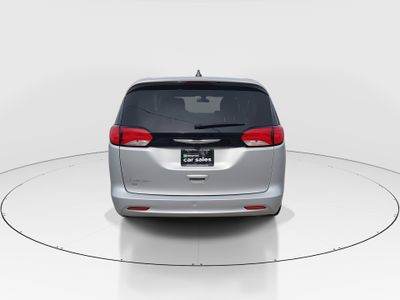 2022 Chrysler Voyager - Photo 6