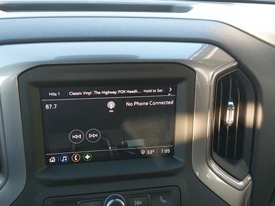 2022 Chevrolet Silverado 1500 — photo 18 view