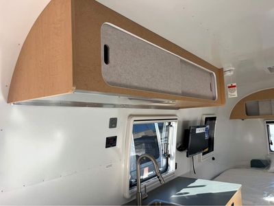 2026 Airstream WORLD TRAVELERUSA — photo 9 view