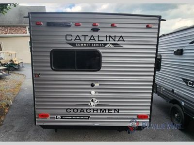 2025 Coachmen RV Catalina Summit Series 7 - Photo 5