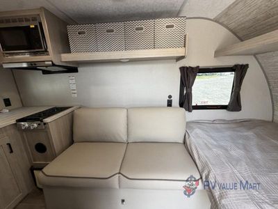 2025 Coachmen RV Catalina Summit Series 7 - Photo 17