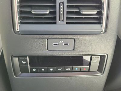 2026 Mazda CX-90 — photo 15 view