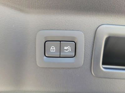 2026 Mazda CX-90 — photo 10 view