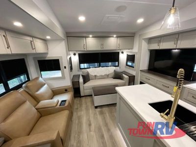 2026 Brinkley Model Z - Photo 21