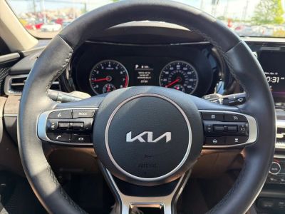 2022 Kia K5 — photo 17 view