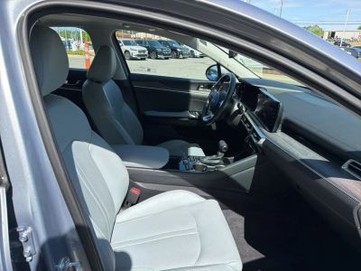 2022 Kia K5 — photo 25 view