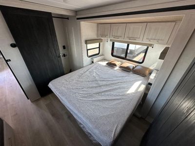 2024 Forest River RV Grand Surveyor - Photo 22